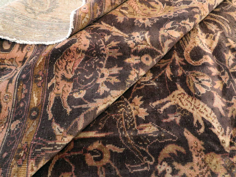 Antique Indian Lahore Carpet, No.8332 - Galerie Shabab