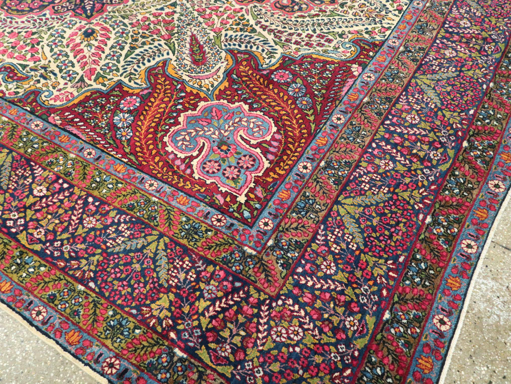 Vintage Persian Yazd Carpet, No.8344 - Galerie Shabab