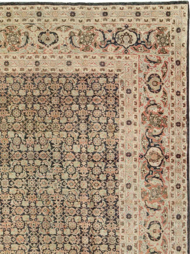 Antique Persian Tabriz Carpet, No.8351 - Galerie Shabab