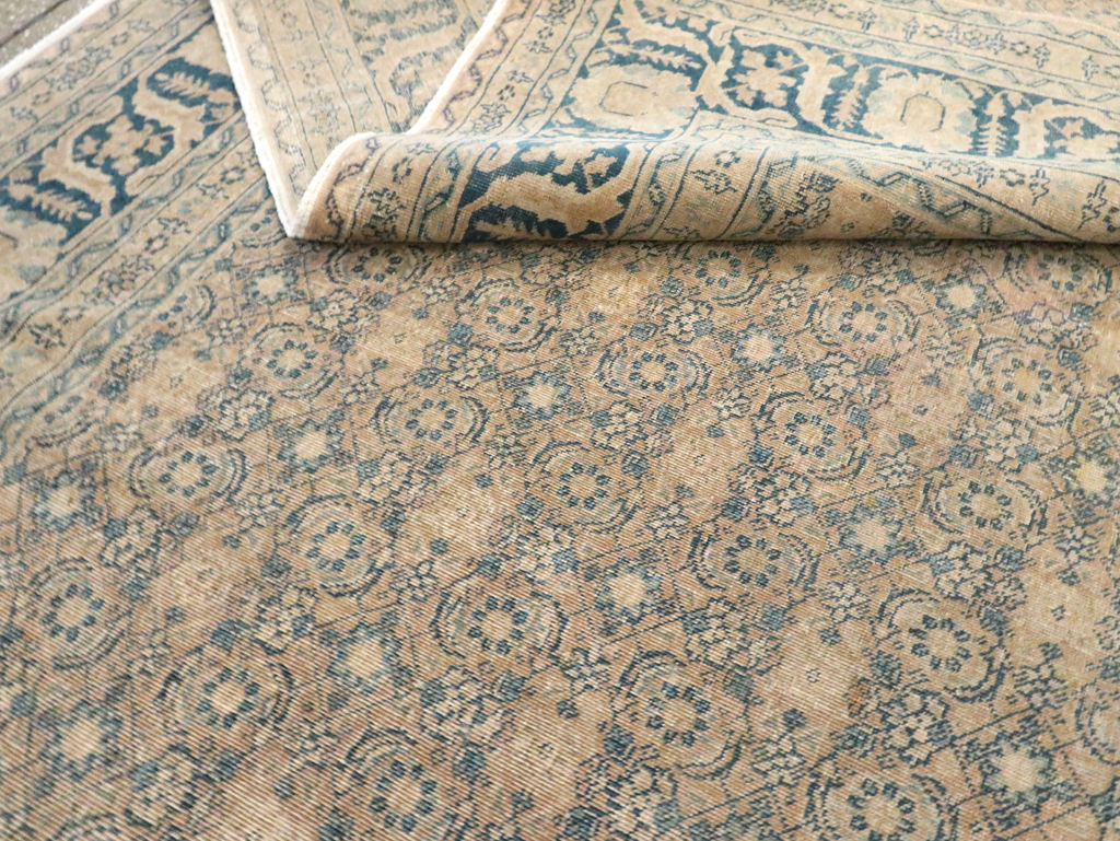 Antique Persian Tabriz Carpet, No.8365 - Galerie Shabab