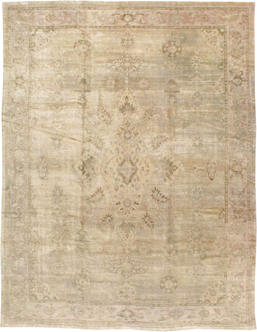 Antique Persian Sultanabad Carpet, No.8383 - Galerie Shabab