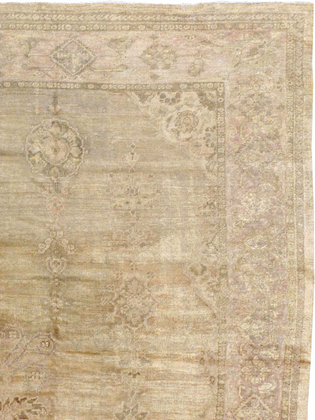 Antique Persian Sultanabad Carpet, No.8383 - Galerie Shabab