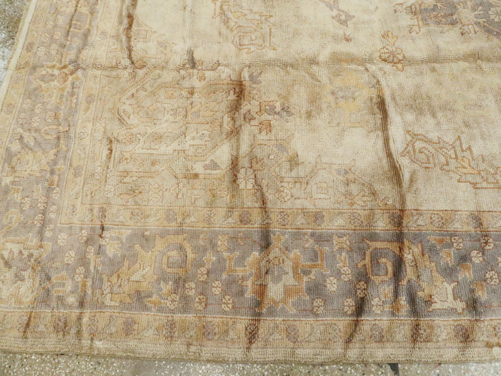 Vintage Turkish Oushak Carpet, No.8405 - Galerie Shabab
