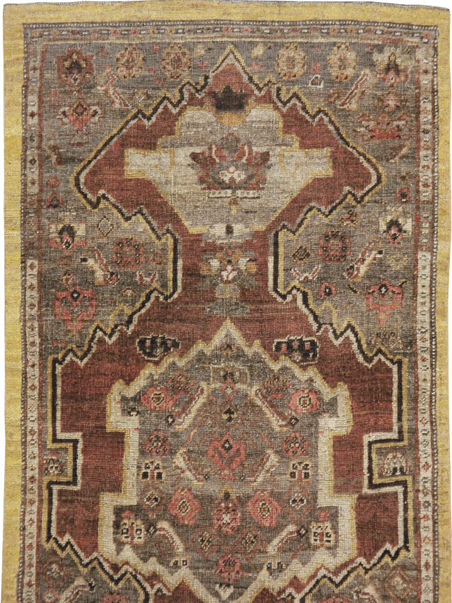 Antique Persian Bidjar Runner, No.8413 - Galerie Shabab
