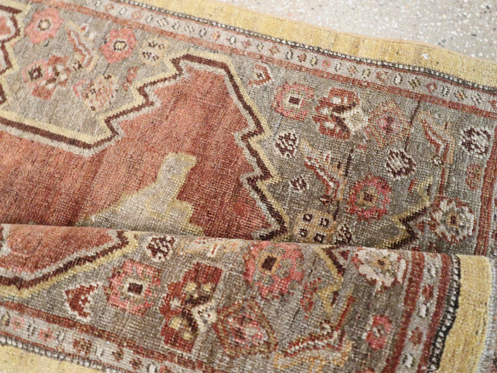 Antique Persian Bidjar Runner, No.8413 - Galerie Shabab