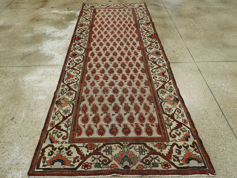 Antique Persian Malayer Runner, No.8423 - Galerie Shabab