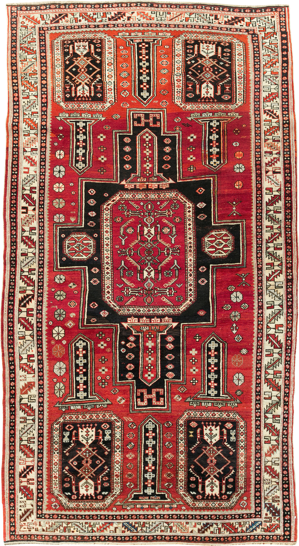 Vintage Caucasian Shirvan Rug, No.8424 - Galerie Shabab