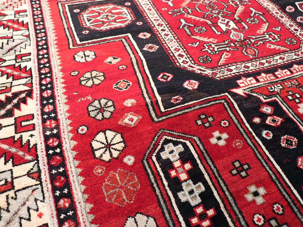 Vintage Caucasian Shirvan Rug, No.8424 - Galerie Shabab