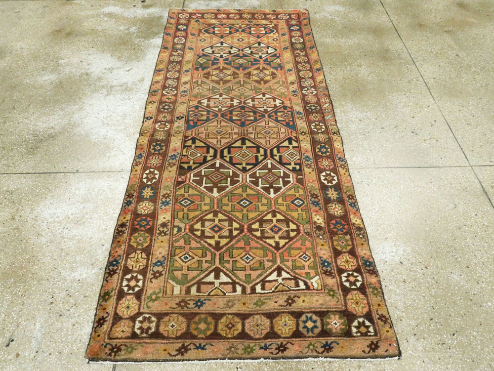 Antique Persian Kurdish Runner, No.8428 - Galerie Shabab