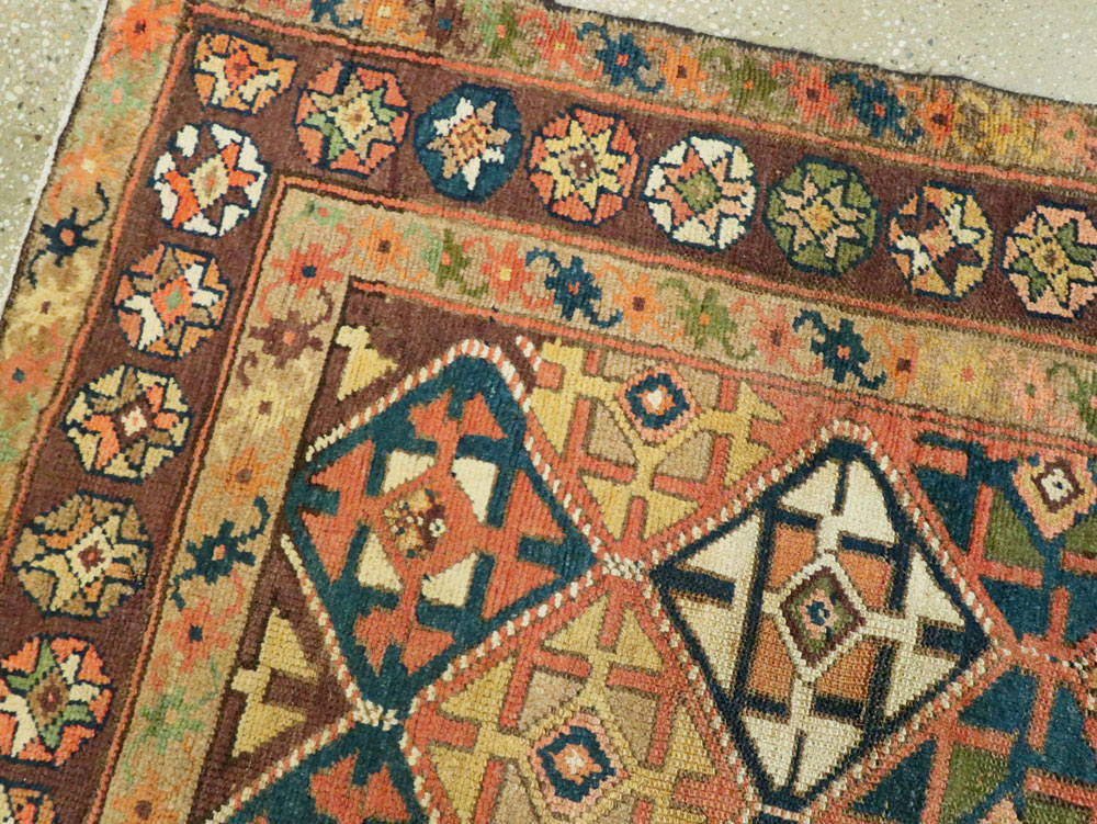 Antique Persian Kurdish Runner, No.8428 - Galerie Shabab