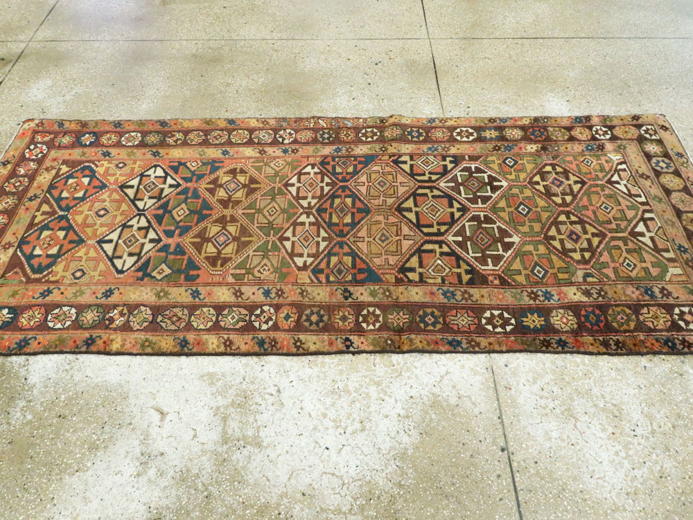 Antique Persian Kurdish Runner, No.8428 - Galerie Shabab