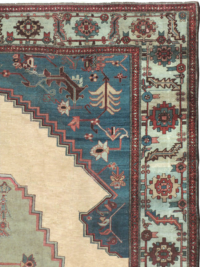 Antique Persian Bakshaish Carpet, No.8455 - Galerie Shabab