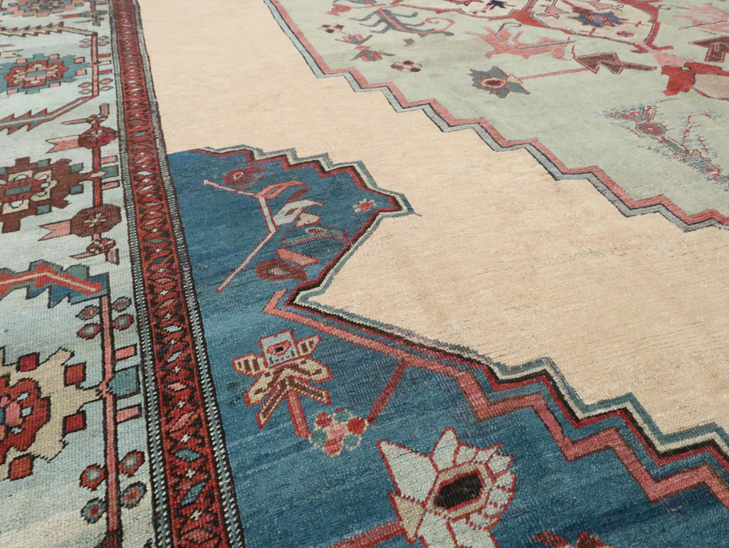 Antique Persian Bakshaish Carpet, No.8455 - Galerie Shabab