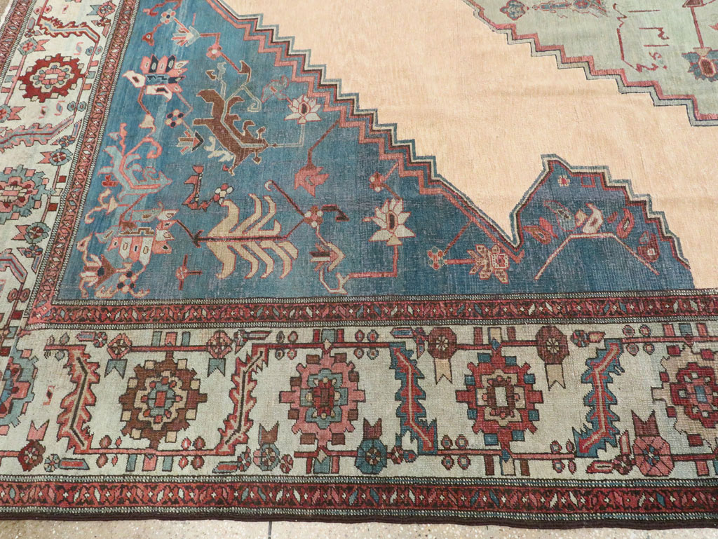 Antique Persian Bakshaish Carpet, No.8455 - Galerie Shabab