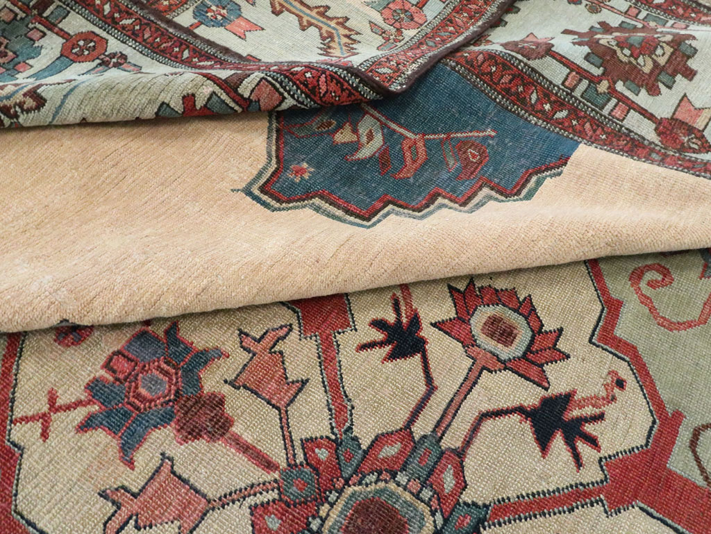 Antique Persian Bakshaish Carpet, No.8455 - Galerie Shabab