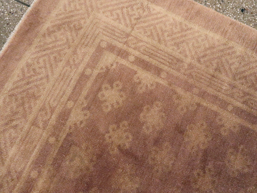 Antique Chinese Peking Rug, No.8456 - Galerie Shabab