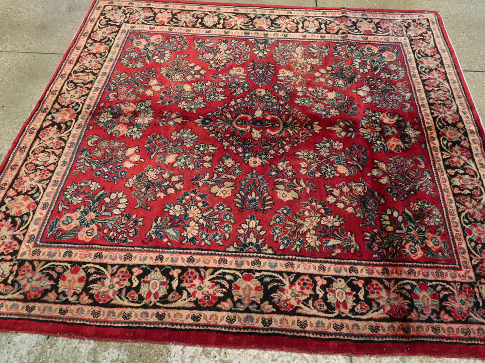 Vintage Persian Sarouk Square Rug, No.8457 - Galerie Shabab