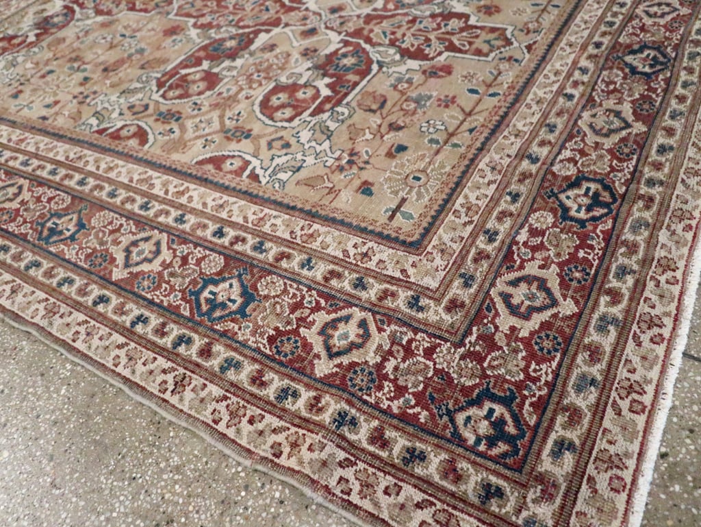 Antique Persian Mahal Carpet, No.8470 - Galerie Shabab