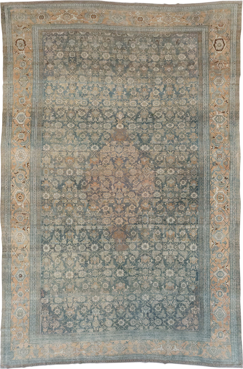Antique Persian Bibikabad Carpet, No.8484 - Galerie Shabab
