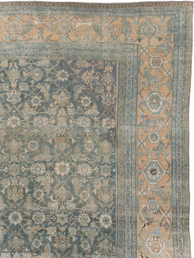 Antique Persian Bibikabad Carpet, No.8484 - Galerie Shabab