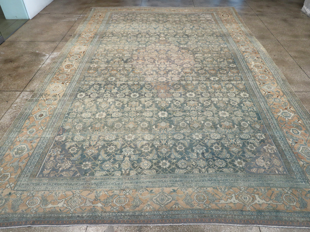 Antique Persian Bibikabad Carpet, No.8484 - Galerie Shabab