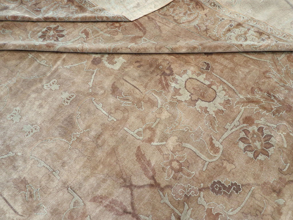 Antique Indian Agra Carpet, No.8497 - Galerie Shabab