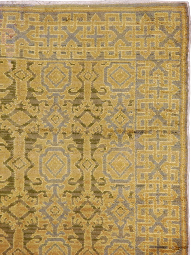 Vintage Spanish Cuenca Gallery Carpet, No.8502 - Galerie Shabab