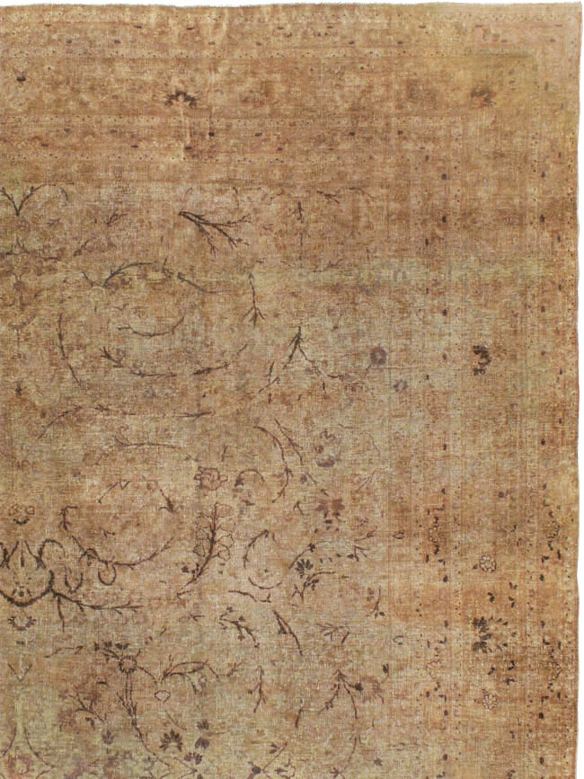 Antique Persian Mashad Carpet, No.8505 - Galerie Shabab