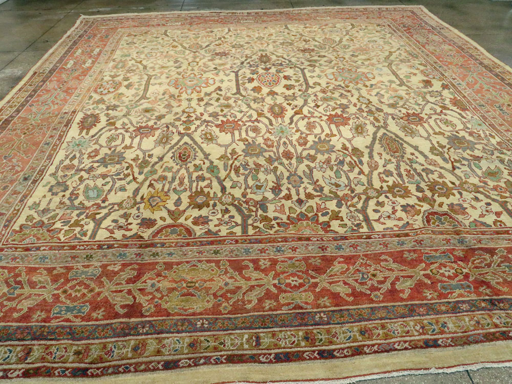Antique Persian Sultanabad Carpet, No.8525 - Galerie Shabab