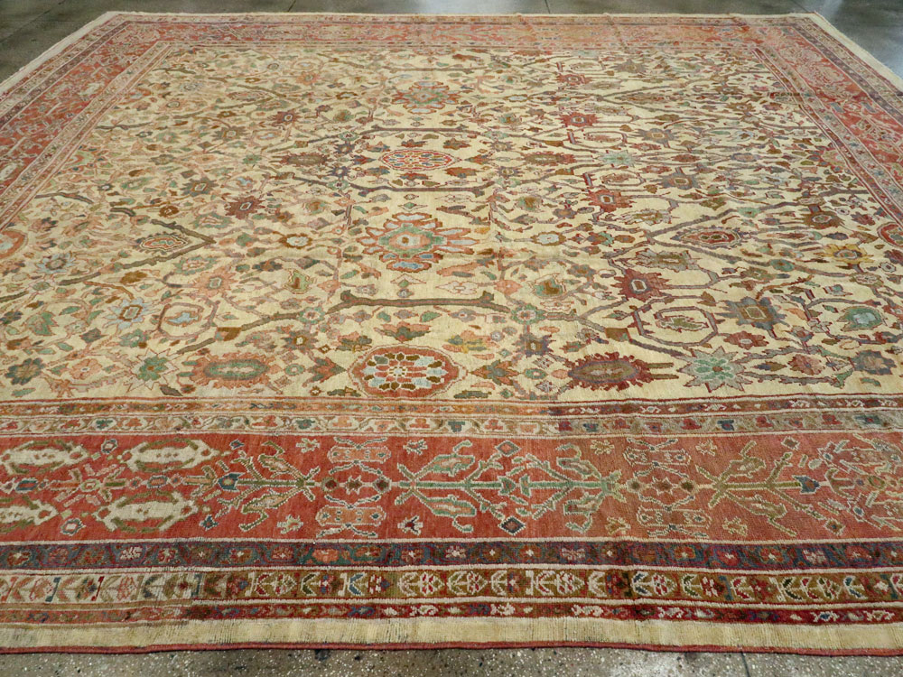 Antique Persian Sultanabad Carpet, No.8525 - Galerie Shabab