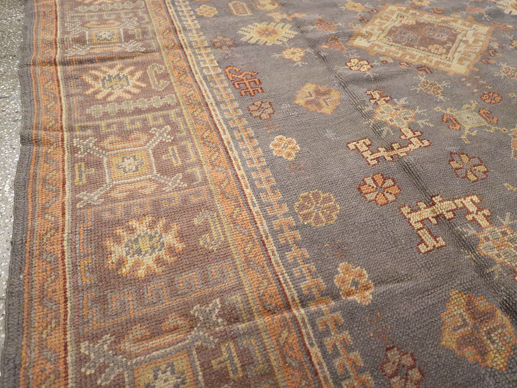 Antique Turkish Oushak Carpet, No.8527 - Galerie Shabab
