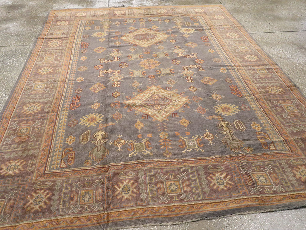 Antique Turkish Oushak Carpet, No.8527 - Galerie Shabab