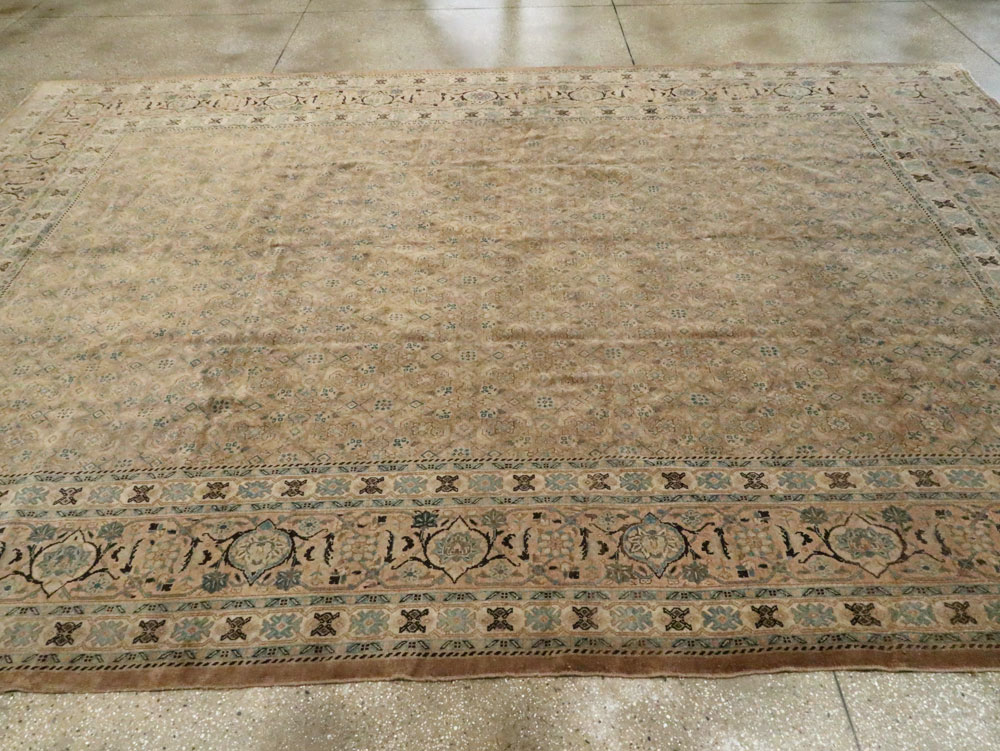 Antique Persian Mahal Carpet, No.8528 - Galerie Shabab