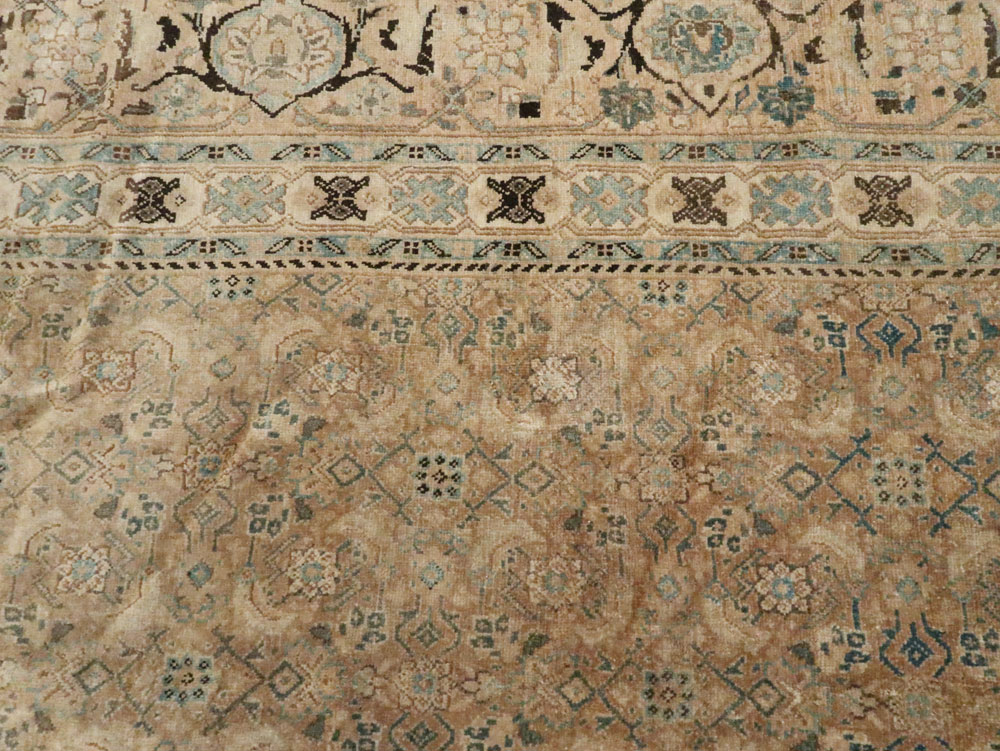 Antique Persian Mahal Carpet, No.8528 - Galerie Shabab