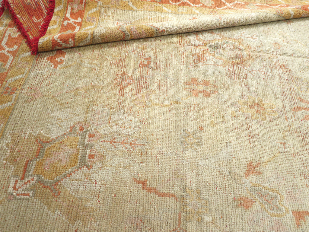 Antique Turkish Oushak Gallery Carpet, No.8533 - Galerie Shabab