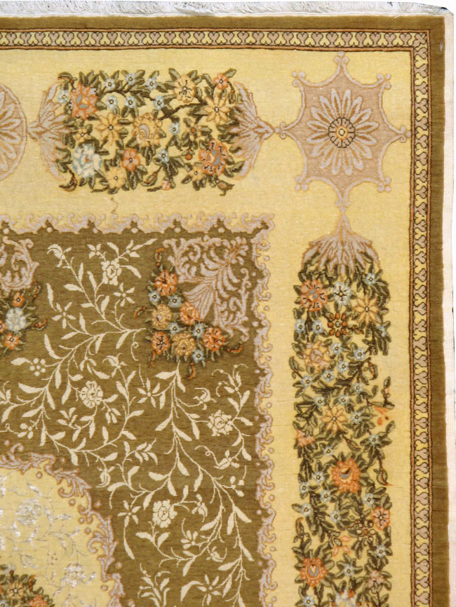 Vintage Turkish Herekeh Carpet, No.8570 - Galerie Shabab