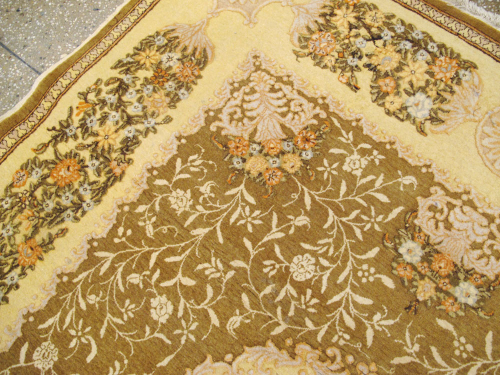 Vintage Turkish Herekeh Carpet, No.8570 - Galerie Shabab