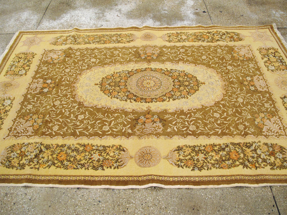 Vintage Turkish Herekeh Carpet, No.8570 - Galerie Shabab