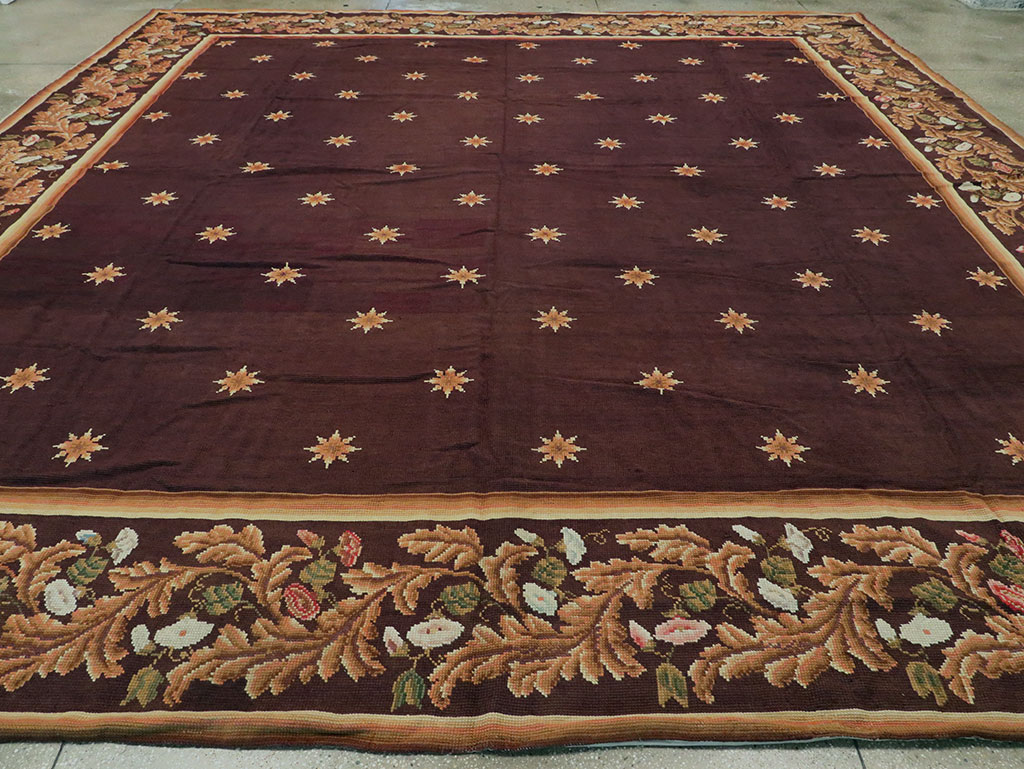 Vintage French Needlepoint Carpet, No.8582 - Galerie Shabab