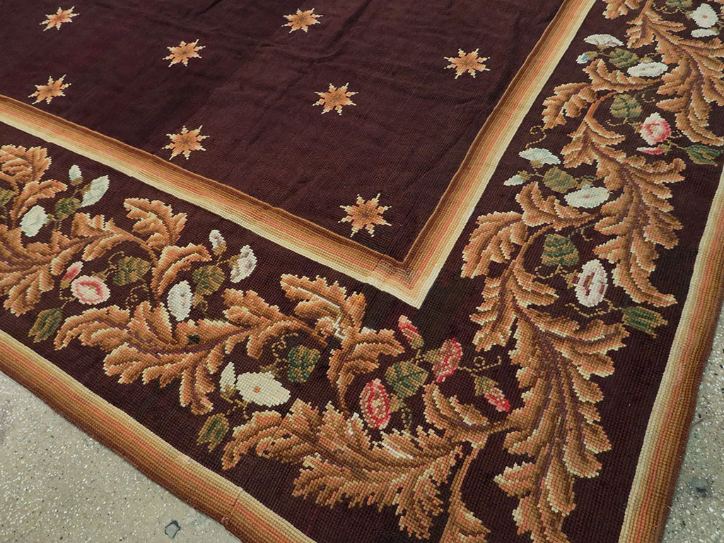 Vintage French Needlepoint Carpet, No.8582 - Galerie Shabab