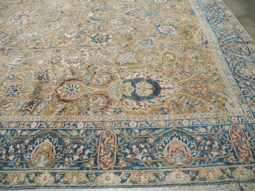 Antique Indian Lahore Carpet, No.8592 - Galerie Shabab