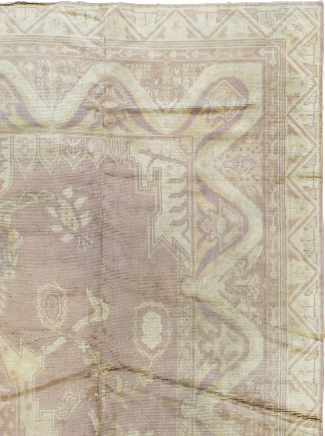 Vintage European Oushak Large Carpet, No.8600 - Galerie Shabab