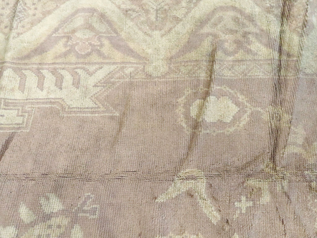 Vintage European Oushak Large Carpet, No.8600 - Galerie Shabab