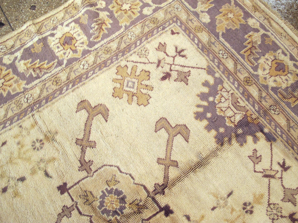 Vintage Turkish Oushak Carpet, No.8609 - Galerie Shabab
