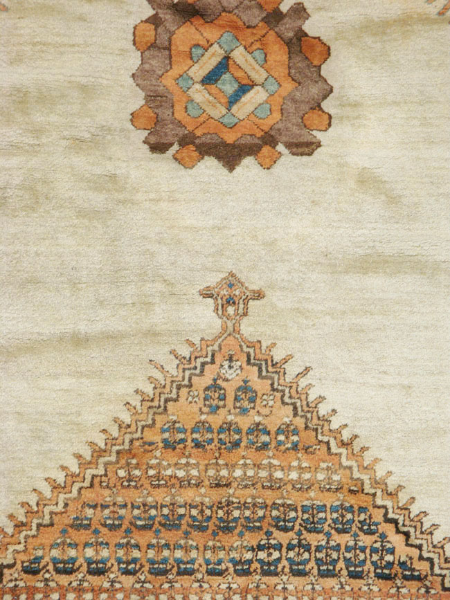 Antique Persian Bakshaish Carpet, No.8610 - Galerie Shabab