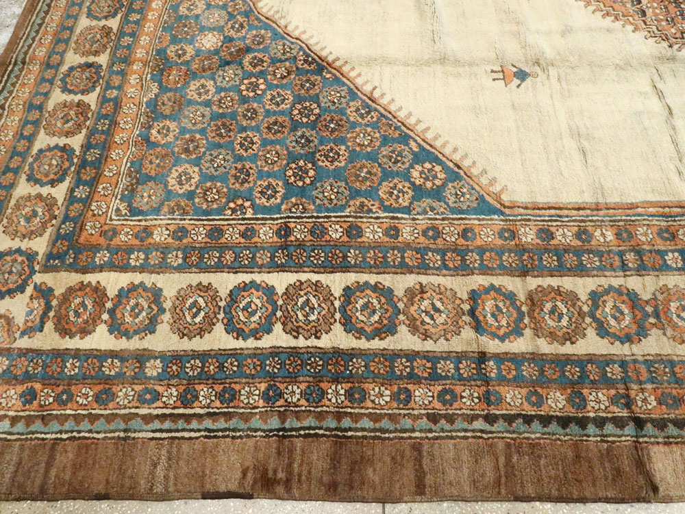 Antique Persian Bakshaish Carpet, No.8610 - Galerie Shabab