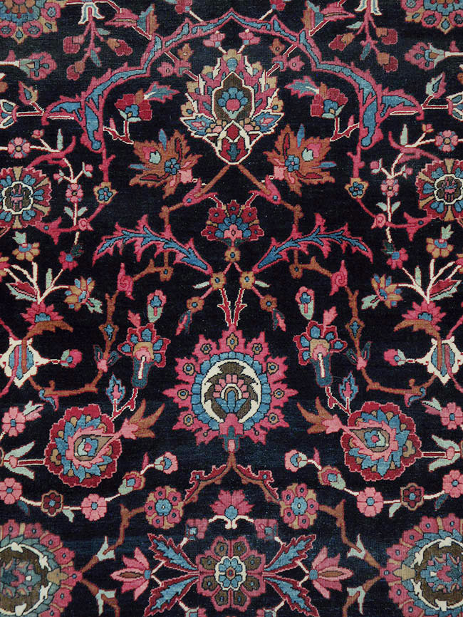 Antique Persian Lavar Kerman Carpet, No.8700 - Galerie Shabab