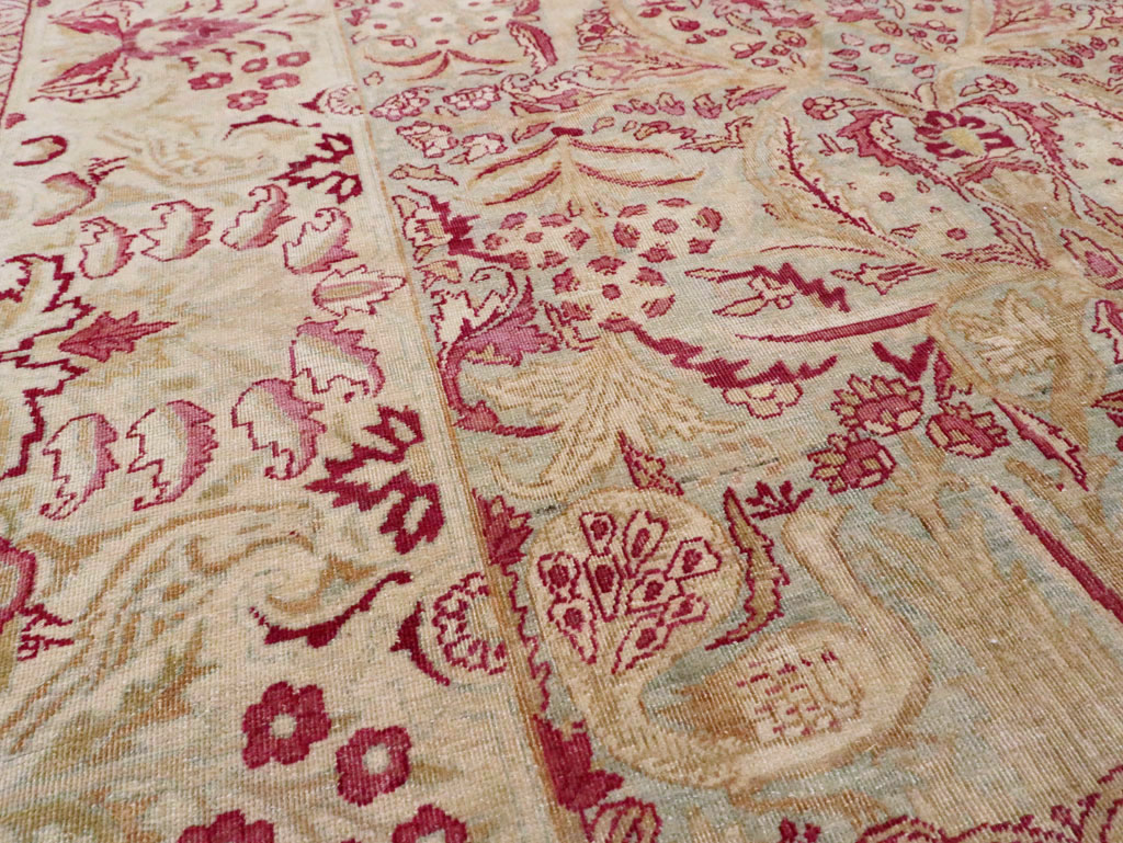 Antique Persian Lavar Kerman Rug, No.8706 - Galerie Shabab