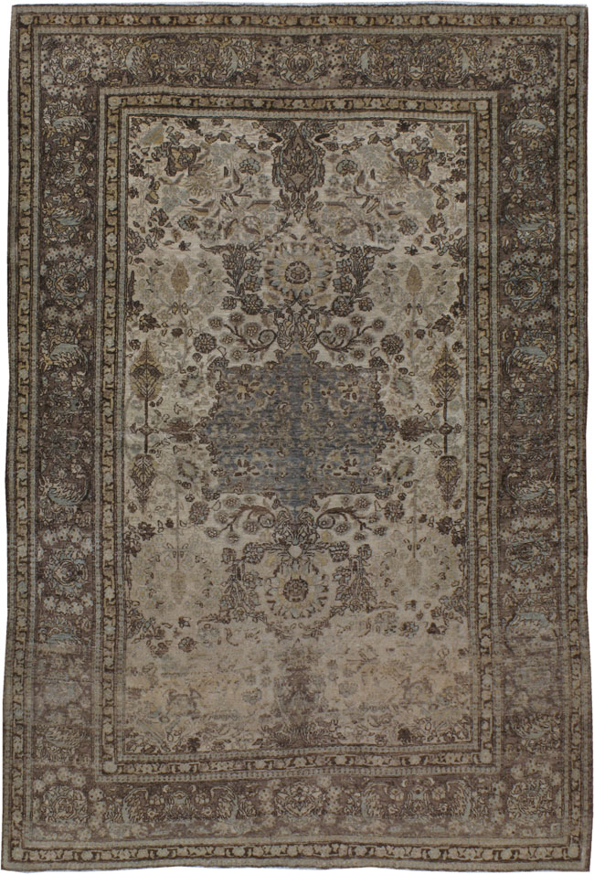 Antique Isfahan Rug, No.8707 - Galerie Shabab