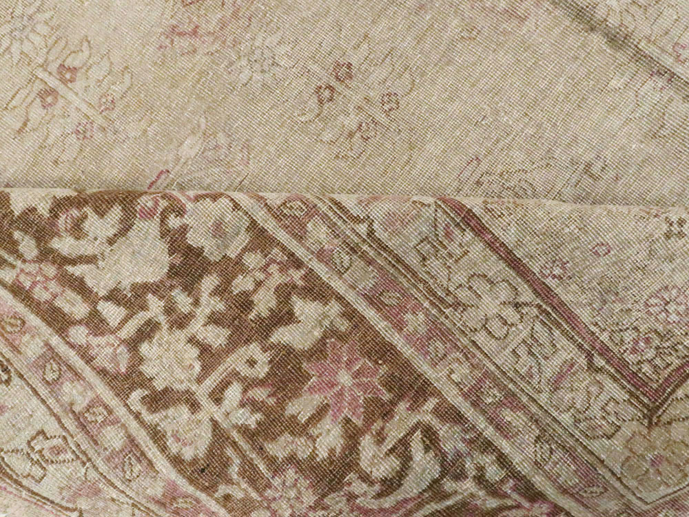 Vintage Indian Amritsar Carpet, No.8725 - Galerie Shabab